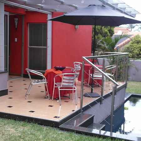Red Square Home Pretoria-Noord Esterno foto