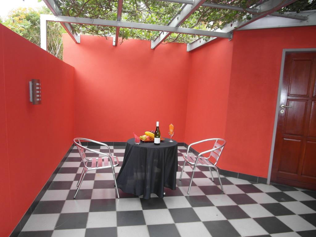 Red Square Home Pretoria-Noord Esterno foto